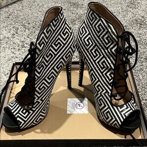 Black and White Lace-Up High Heels